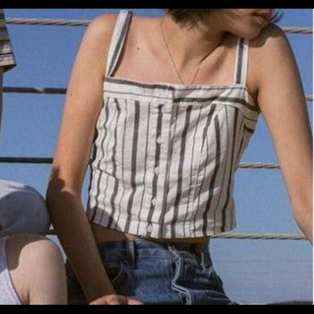 Brandy Melville square neck cropped tank